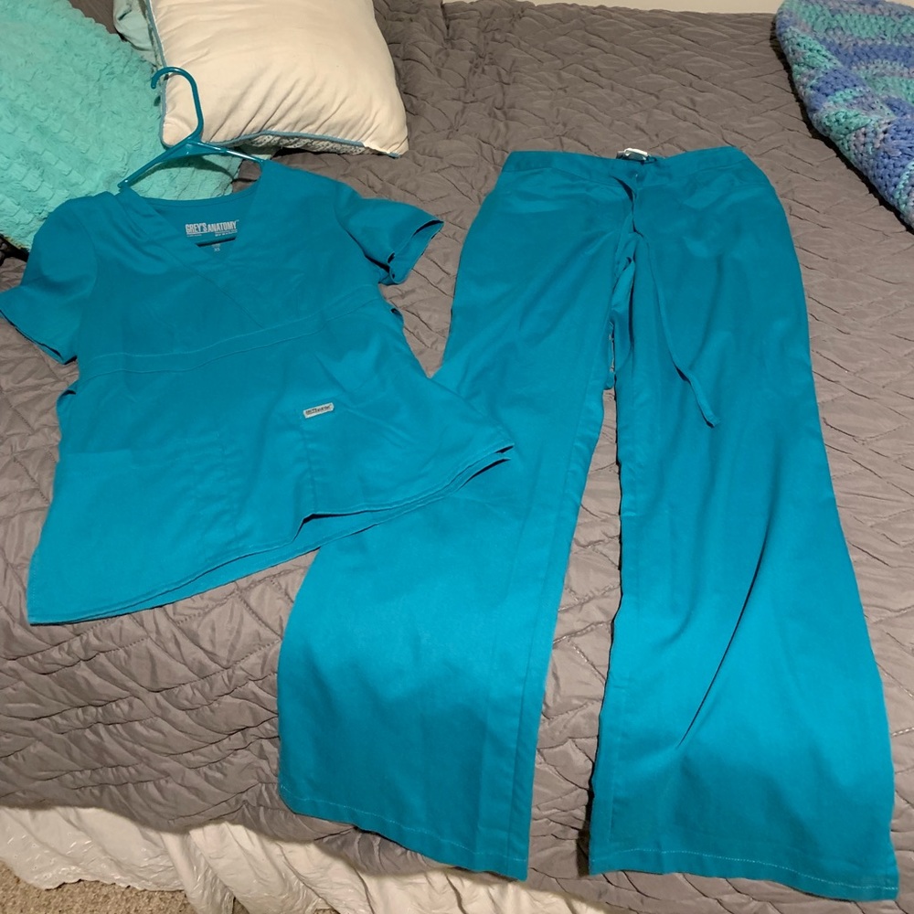 Scrub Set